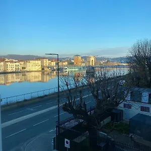  Apartment Avec Superbe Vue Sur Le Rhone France
