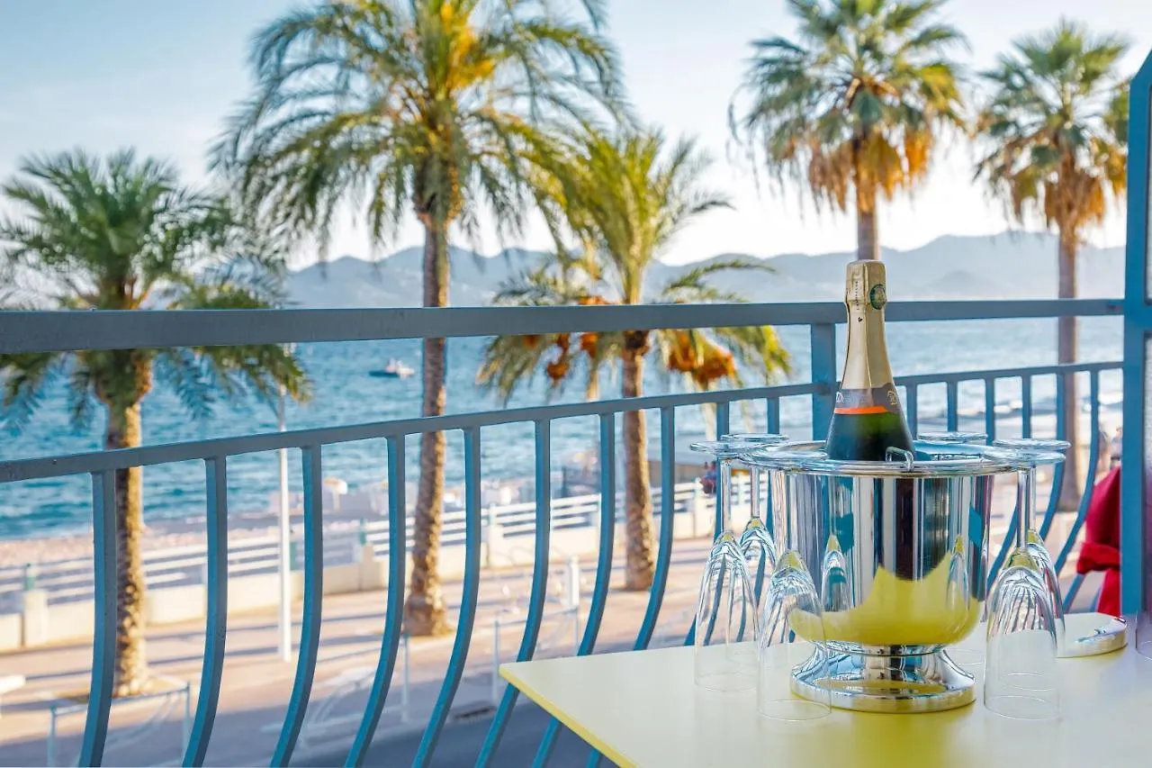 Bel Appartement Face A La Mer Pres Du Centre - Le Voilier By Halldis Cannes Apartment