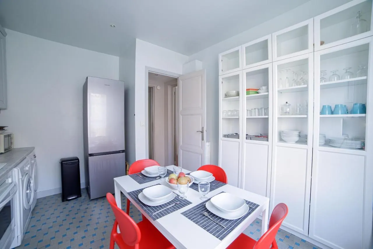 Bel Appartement Face A La Mer Pres Du Centre - Le Voilier By Halldis Cannes 0*,