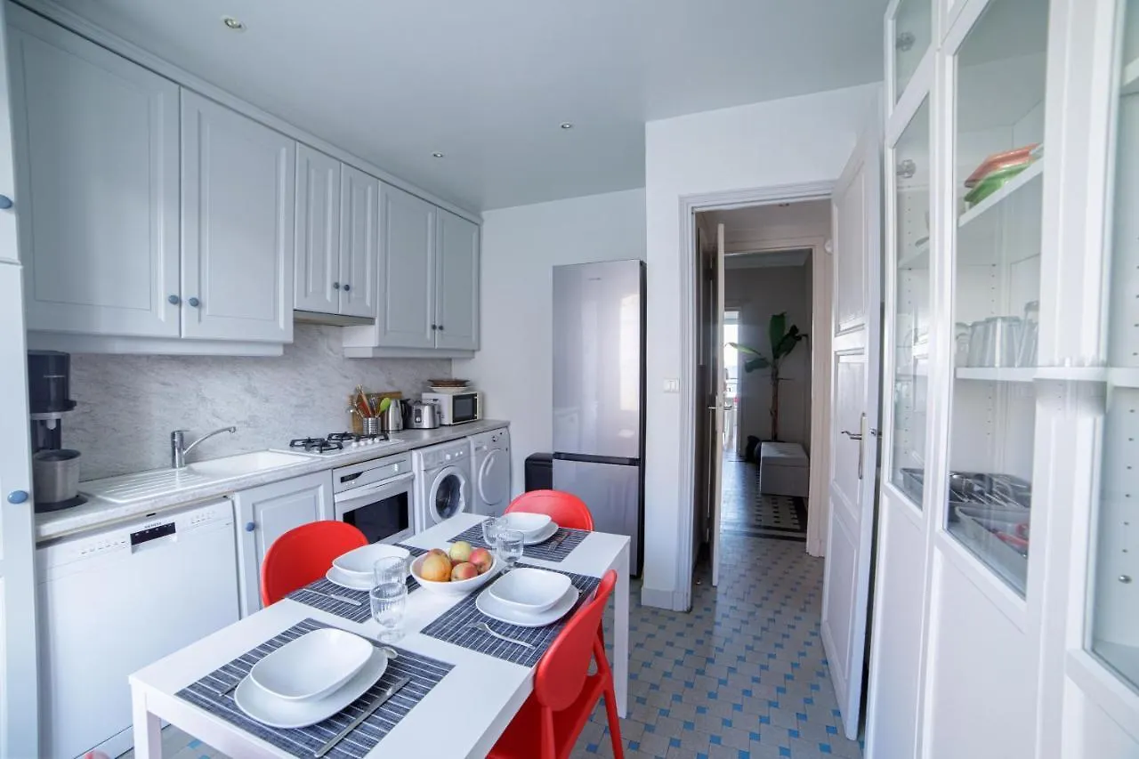 Bel Appartement Face A La Mer Pres Du Centre - Le Voilier By Halldis Cannes