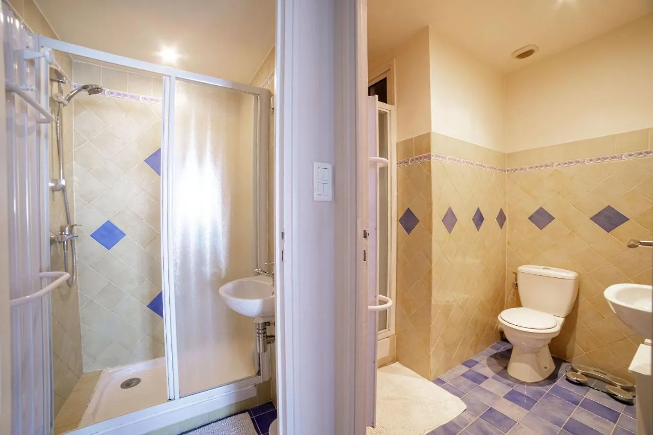 Bel Appartement Face A La Mer Pres Du Centre - Le Voilier By Halldis Cannes France
