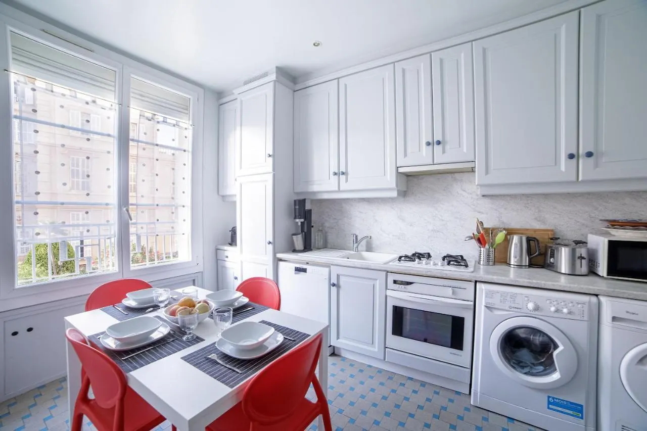 Bel Appartement Face A La Mer Pres Du Centre - Le Voilier By Halldis Cannes
