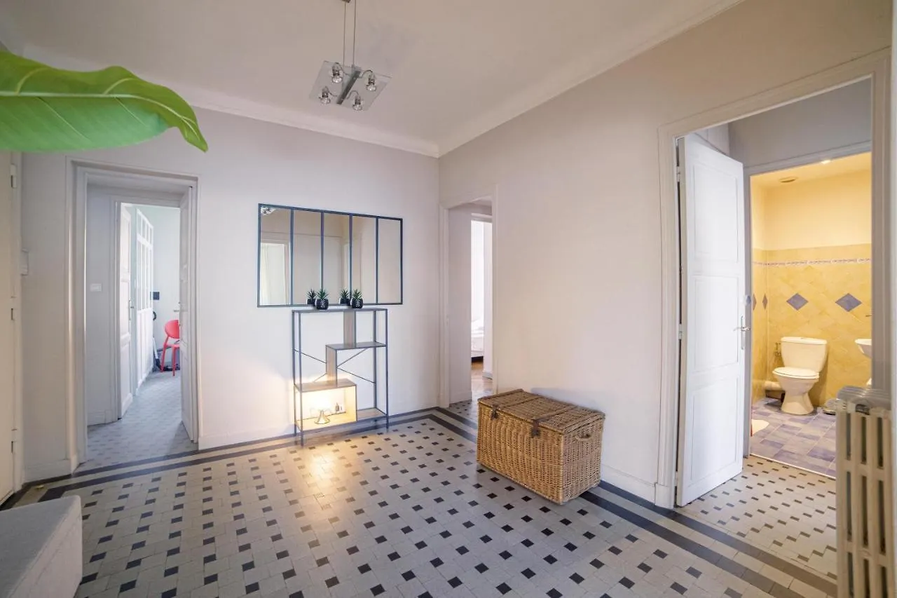 Apartment Bel Appartement Face A La Mer Pres Du Centre - Le Voilier By Halldis Cannes